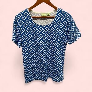 Cute vintage 90’s zig zag ocean blue waves cotton short sleeve top scoop neck